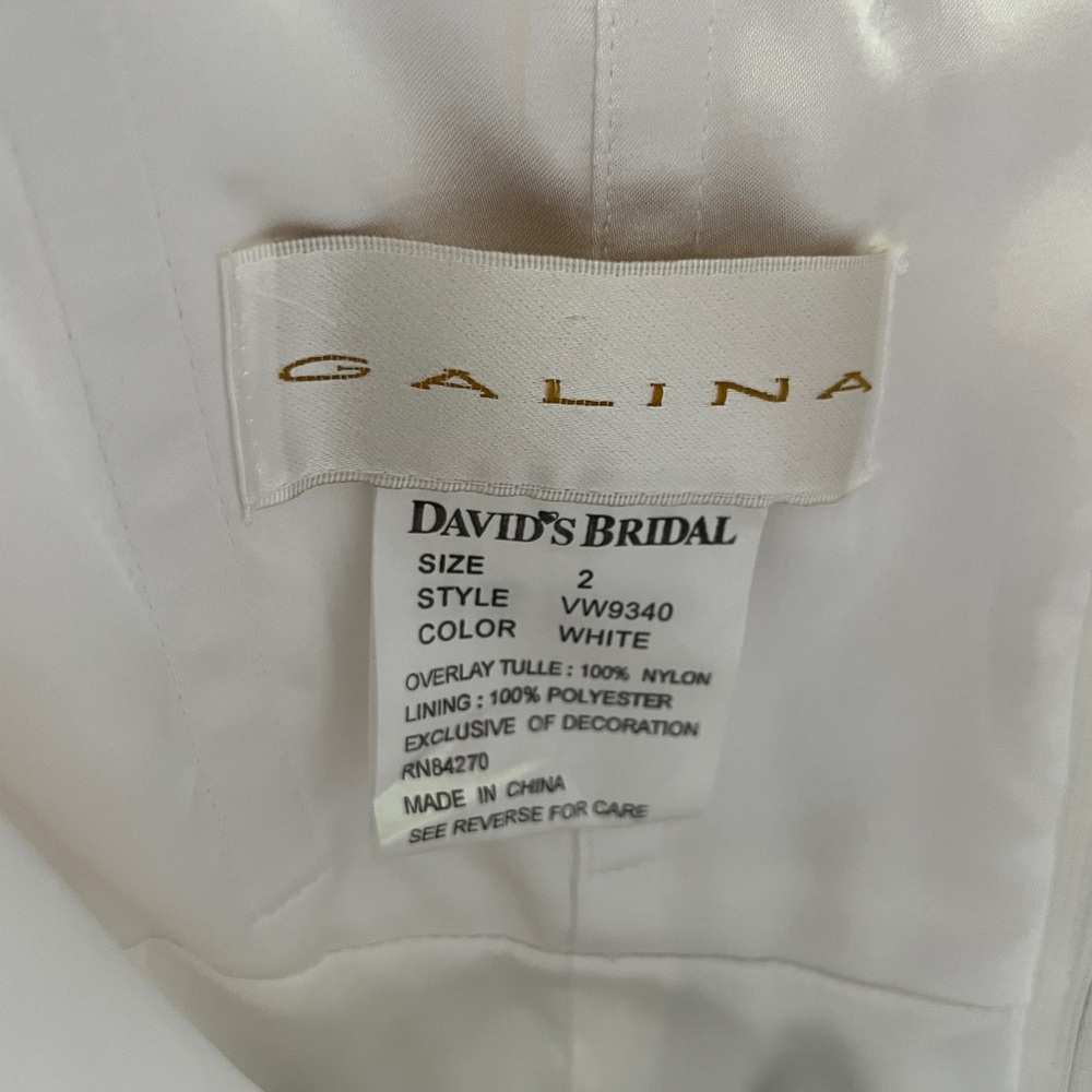 David’s Bridal Strapless Galina White Lace Dress - Picture 7 of 13